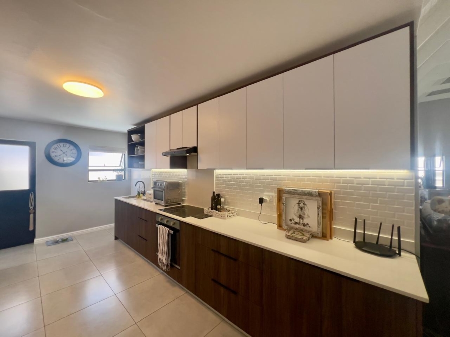 3 Bedroom Property for Sale in Jacobsbaai Western Cape